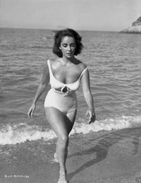 Elizabeth Taylor Classic Beach Portrait Photo Print