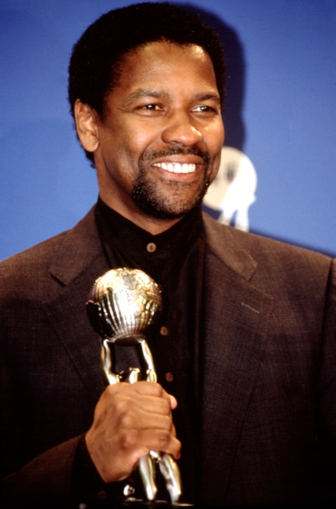 Denzel Washington with NAACP Image Award March 2000 Photo Print