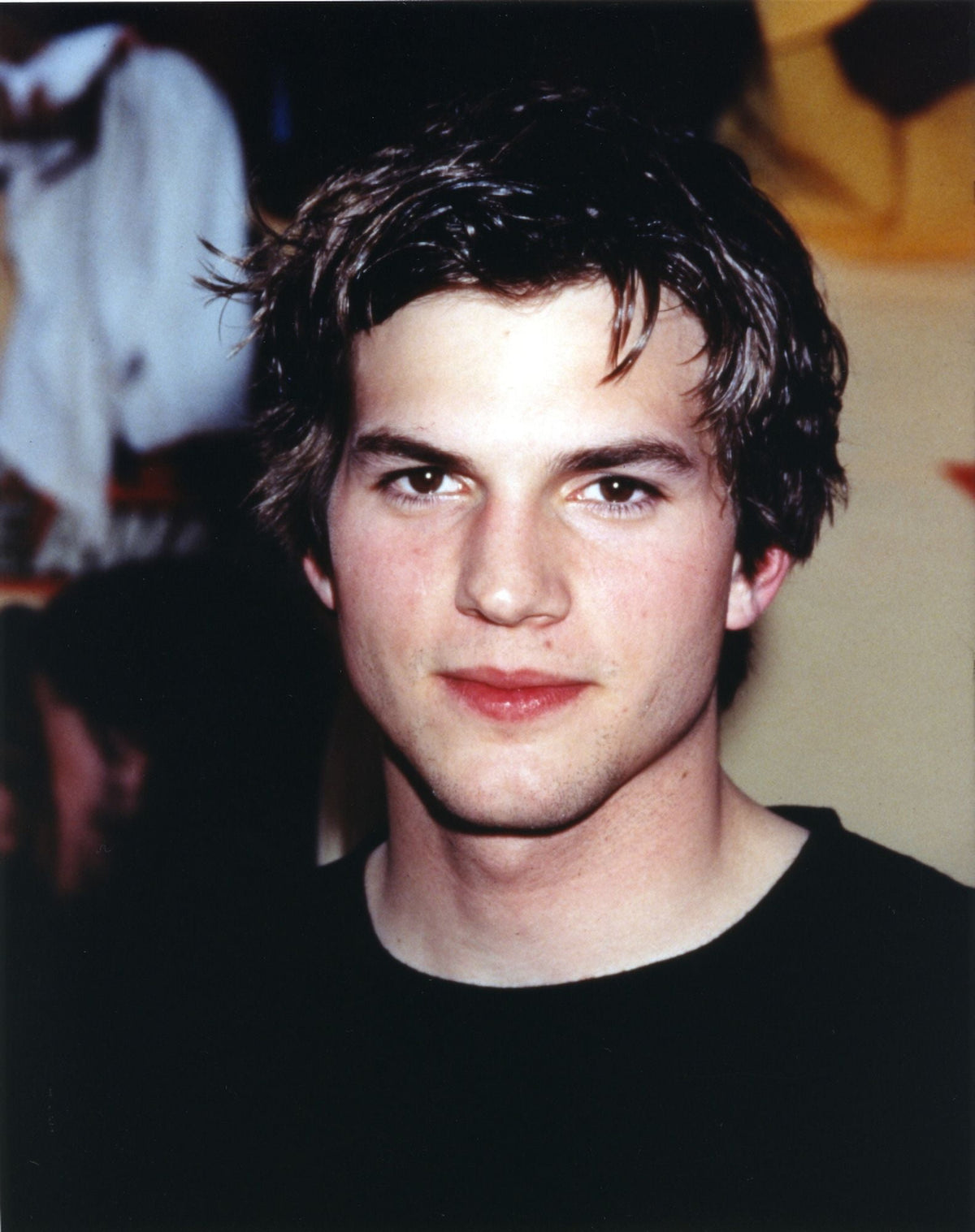 Ashton Kutcher photo print from That '70s Show in black shirt.