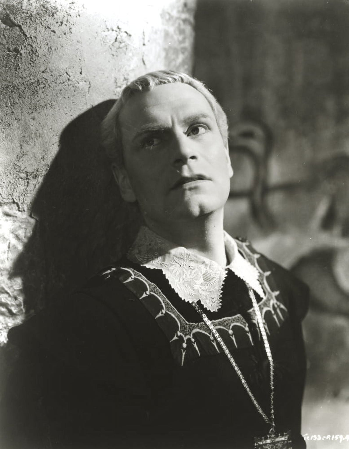 Laurence Olivier leaning against a wall in Hamlet photo print.