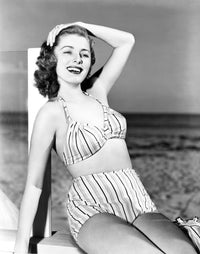 Eleanor Parker mid-1940s photo print, showcasing classic Hollywood elegance.