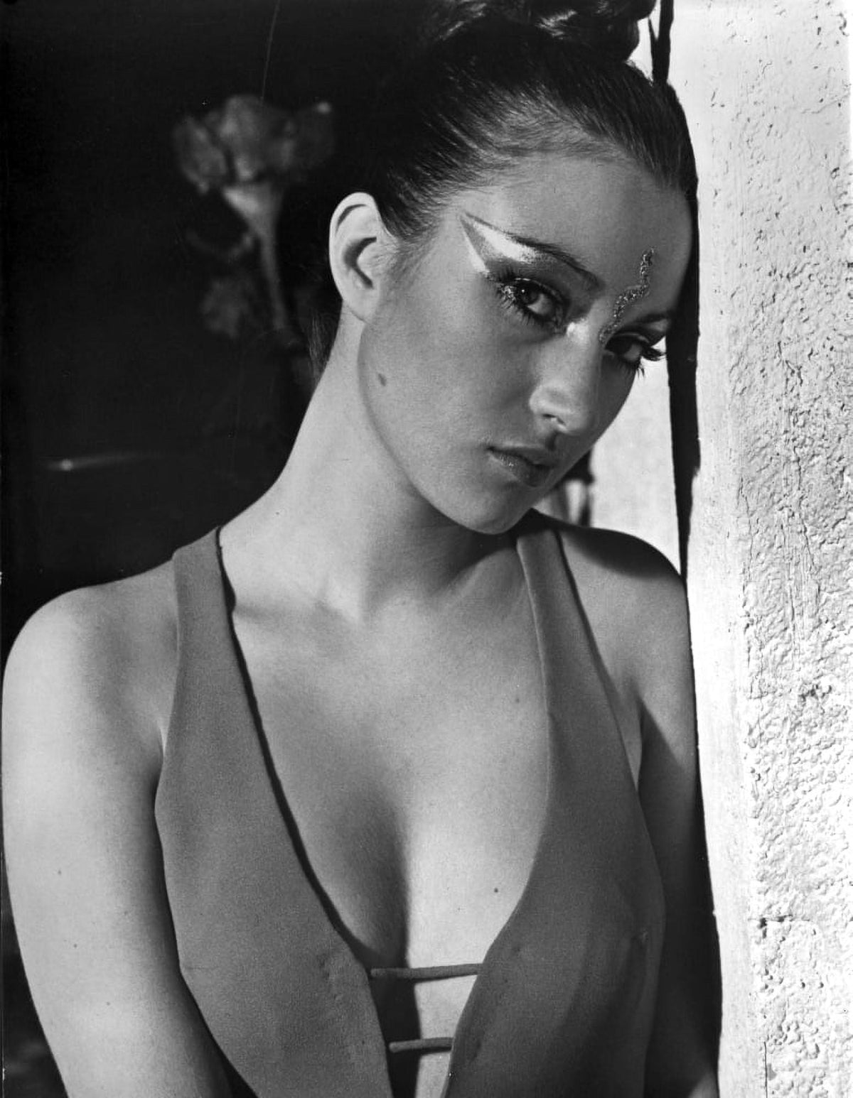 Portrait of Jane Seymour with winged eye shadow, photo print.