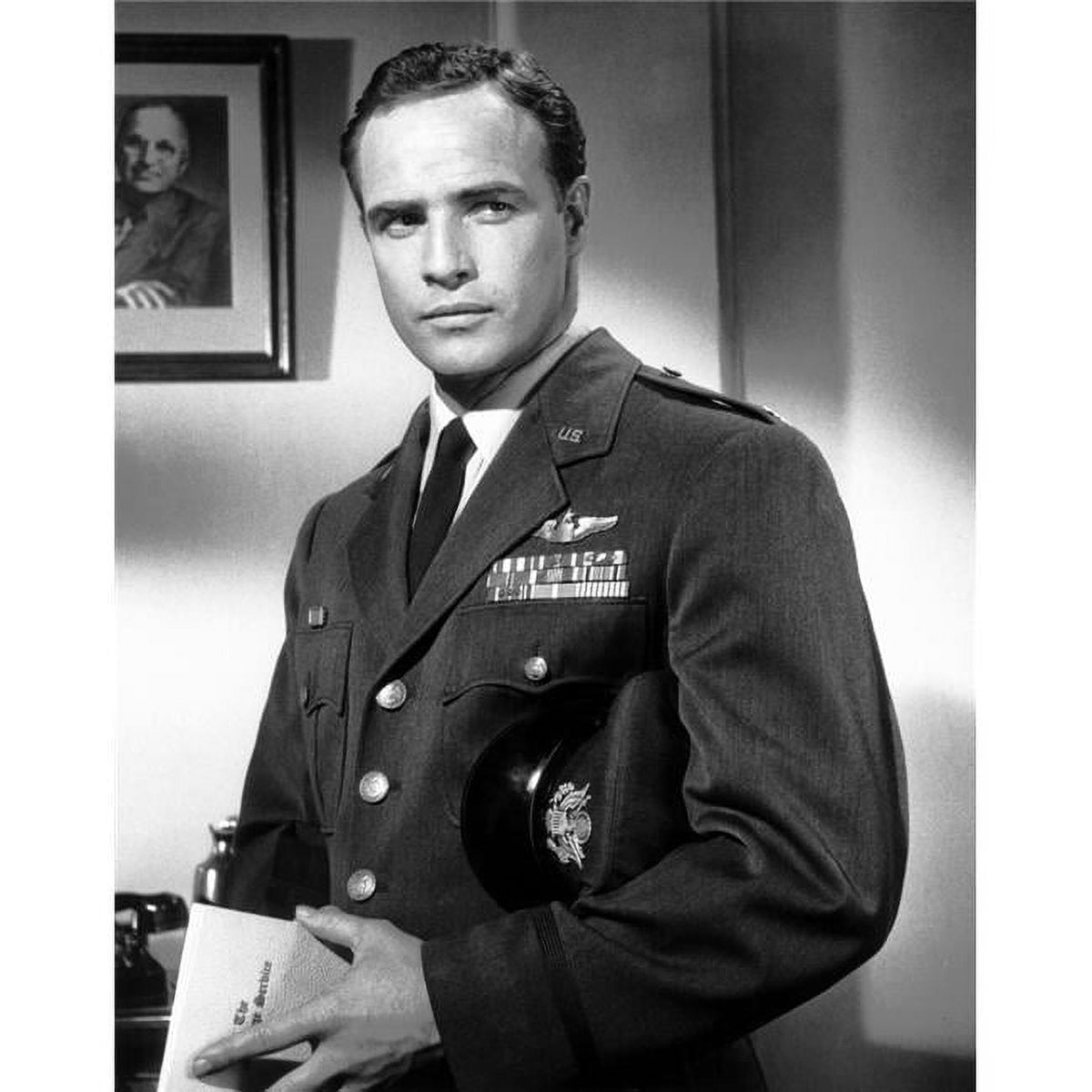 Sayonara Marlon Brando 1967 Photo Poster Print showcasing iconic film moment.