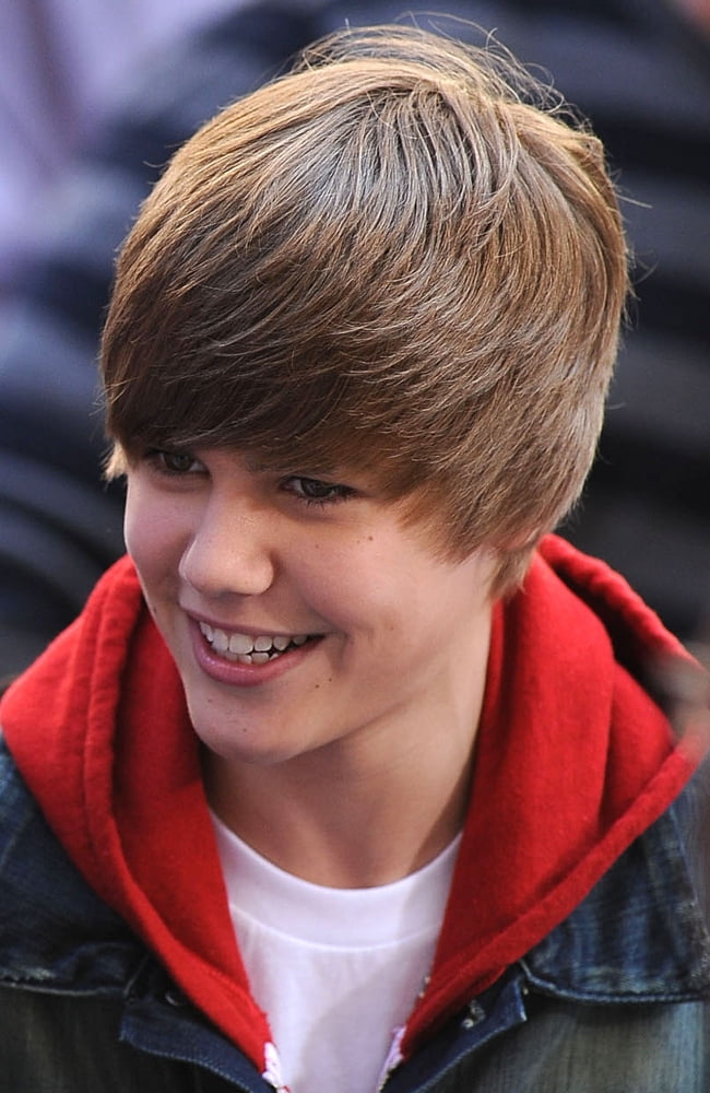 Justin Bieber performing live at NBC Today Show concert photo print.