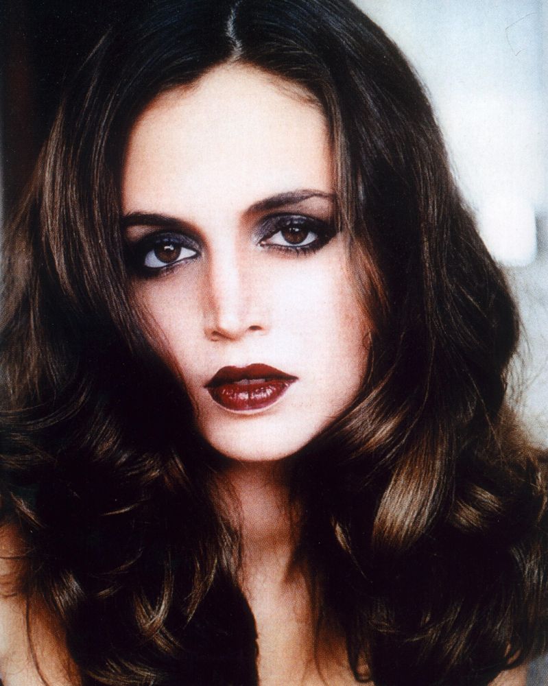 Eliza Dushku glamour shot photo print in vibrant detail.