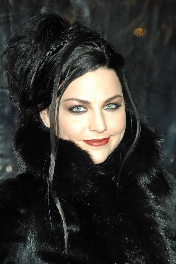 Amy Lee at Sweeney Todd premiere photo print by George Taylor.