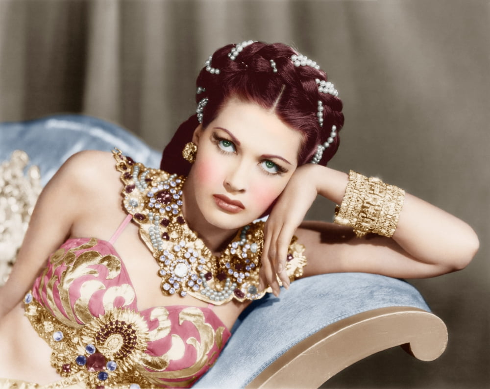 Yvonne De Carlo vintage photo poster print from the 1940s.