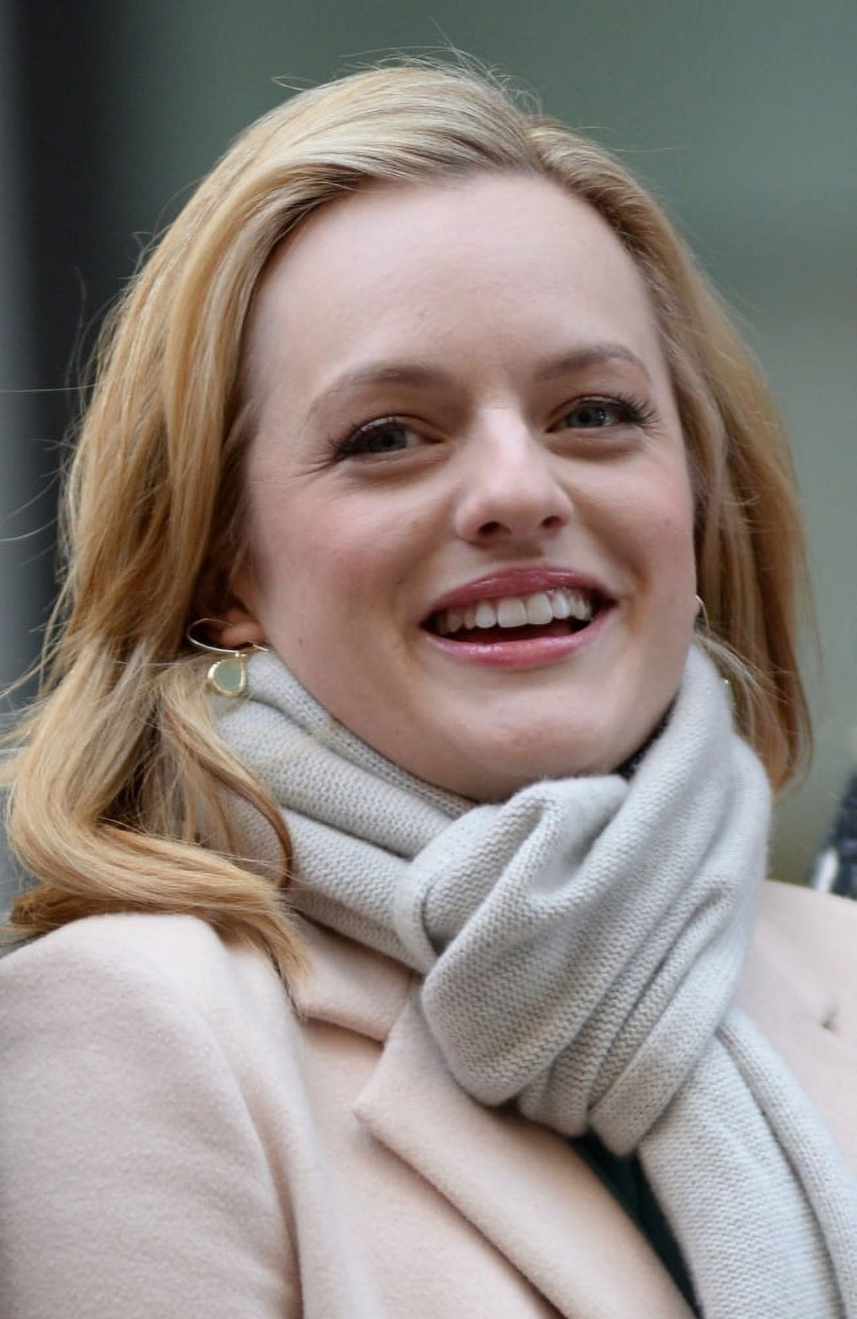 Elisabeth Moss Mad Men commemorative park bench photo print