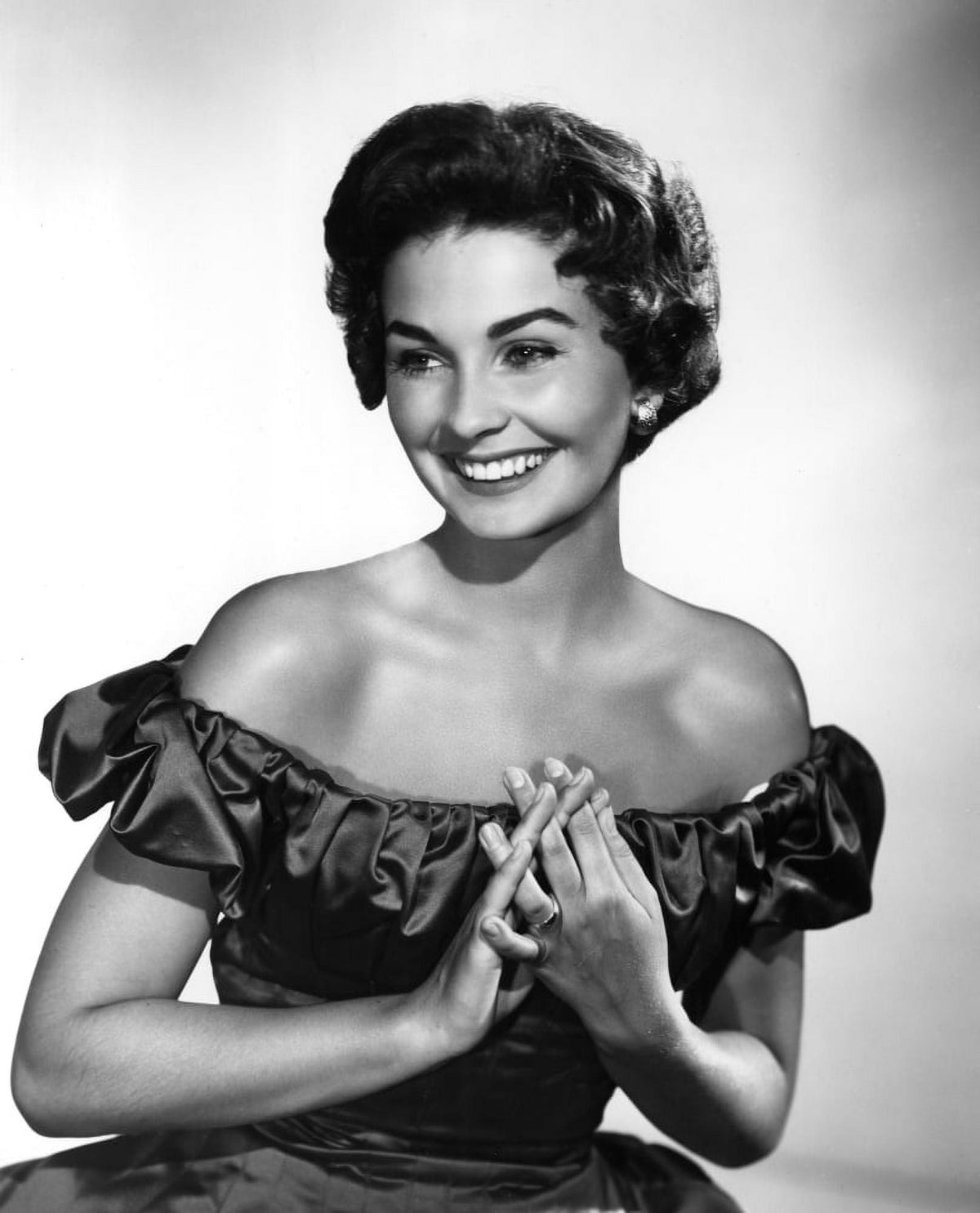 Jean Simmons Footsteps in The Fog Photo Print 1955