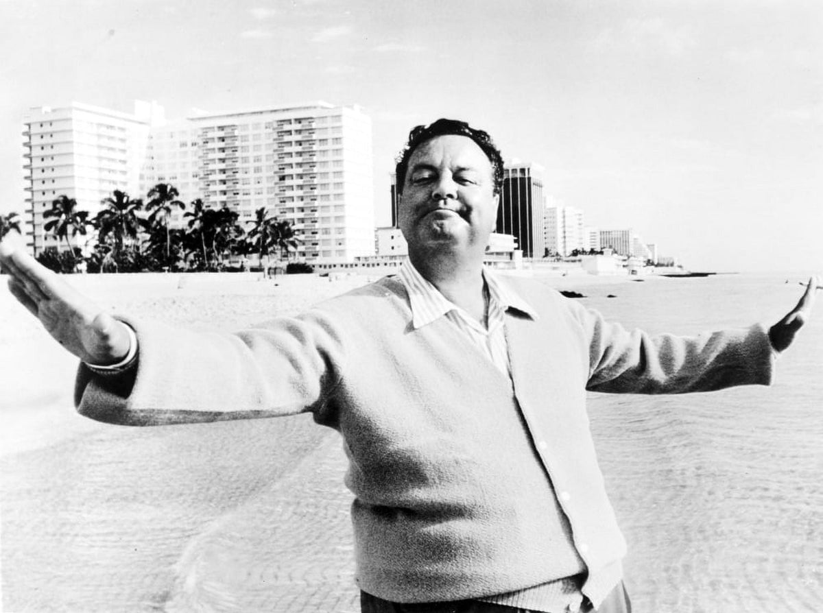 Jackie Gleason film still photo print showcasing classic cinema.