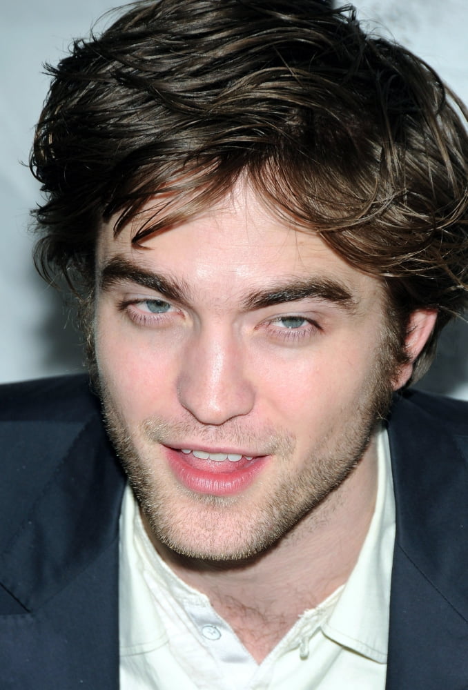 Robert Pattinson at Remember Me Premiere Poster Print - 8x10 & 24x30