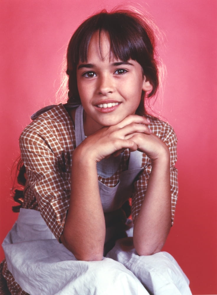 Sydney Penny portrait photo print with red background