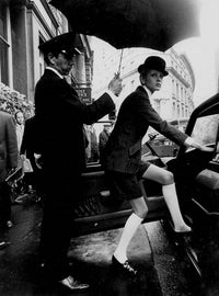 Twiggy Getting into a Car Photo Print - 1960s Iconic Fashion