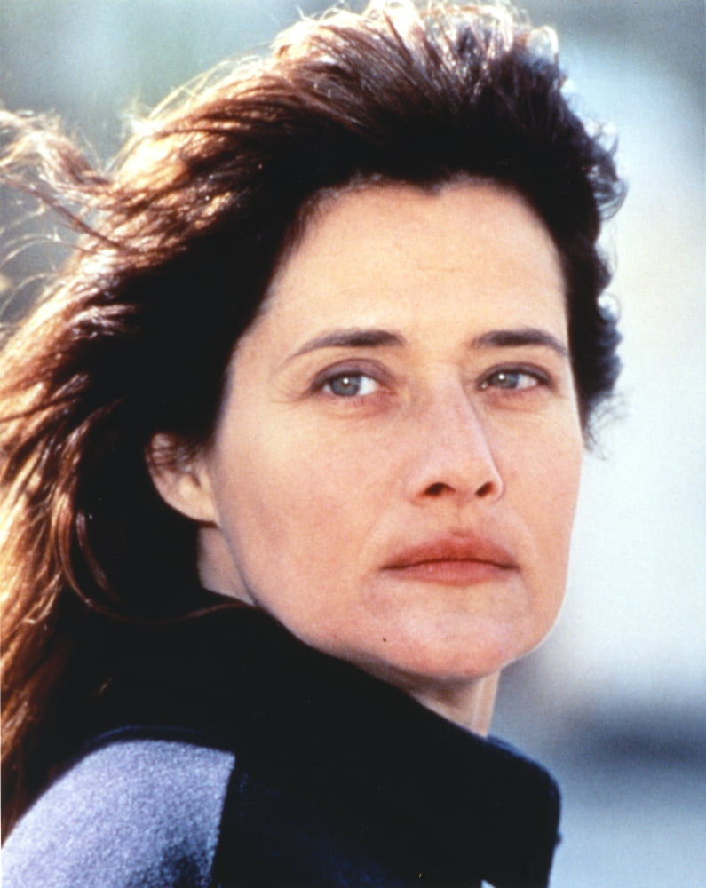 Lorraine Bracco wearing a black coat photo print