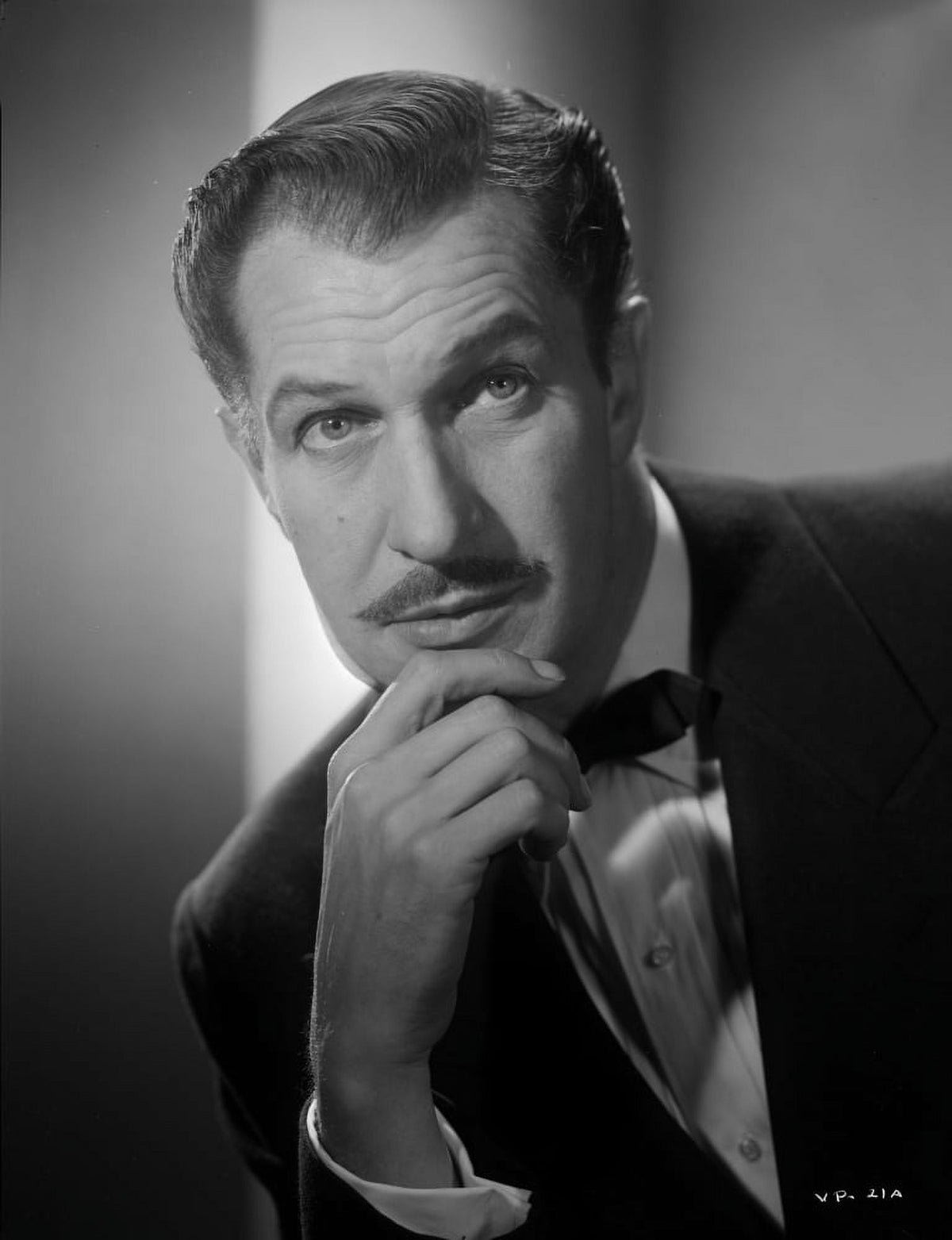 Vincent Price classic photo print capturing his iconic charm.