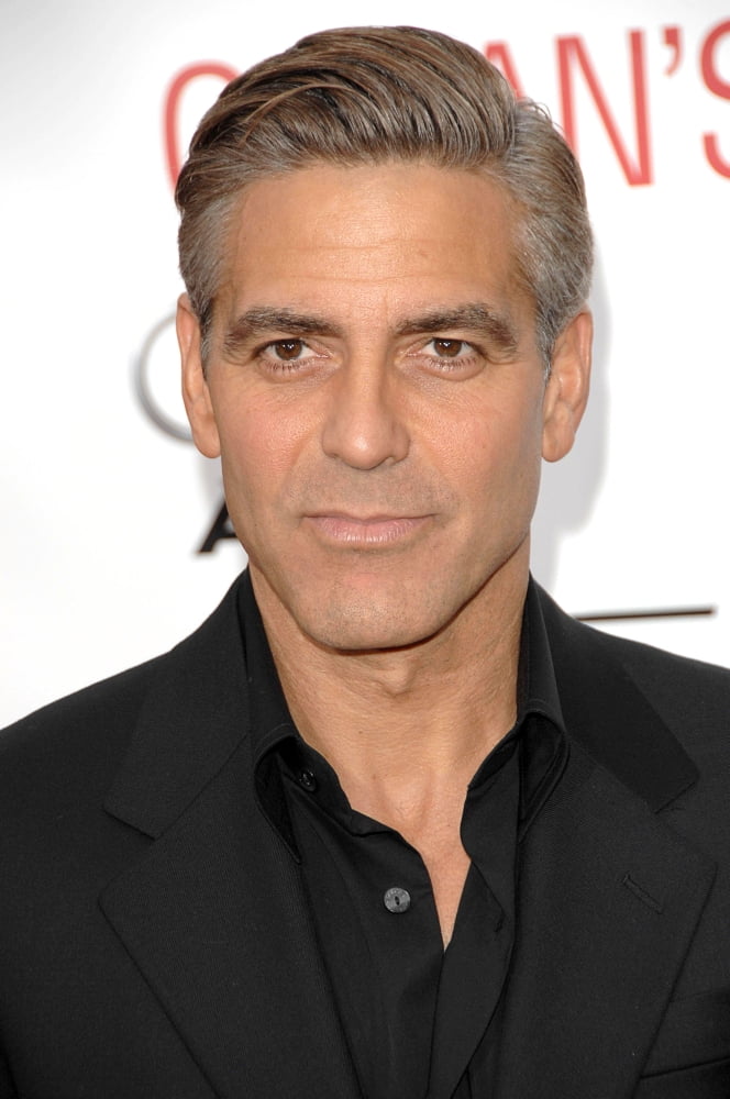 George Clooney at Ocean's Thirteen Premiere Poster Print 8x10