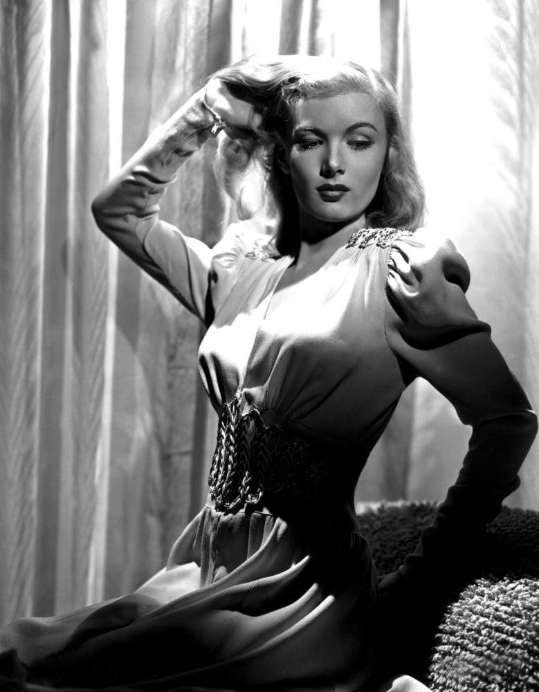 Veronica Lake portrait photo print, showcasing classic Hollywood beauty.