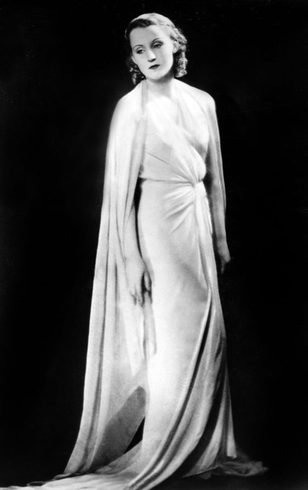 Brigitte Helm 1932 Photo Poster Print in 8x10 size