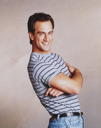 Christopher Meloni portrait photo print in t-shirt pose.