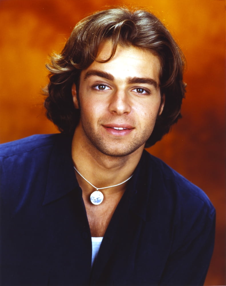 Close-up portrait photo print of Joey Lawrence in a blue long sleeve shirt.