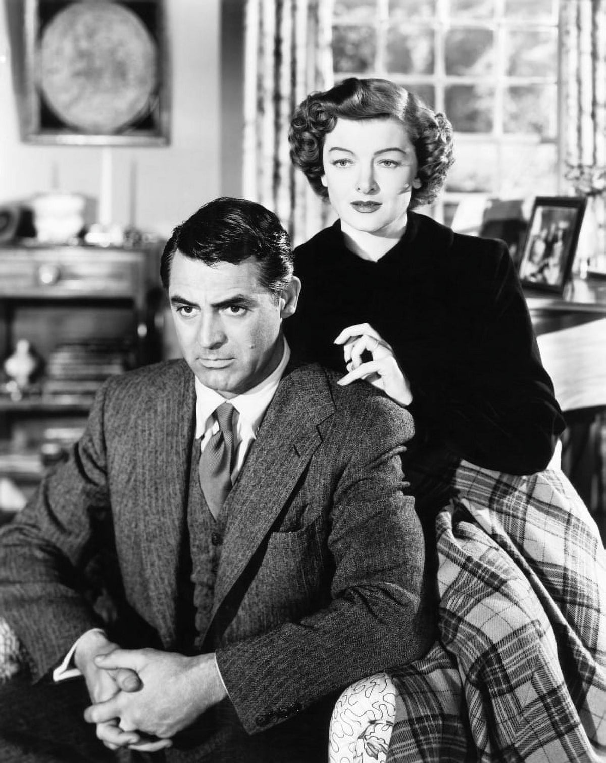 Cary Grant and Myrna Loy in Mr. Blandings Builds His Dream House Photo Poster Print
