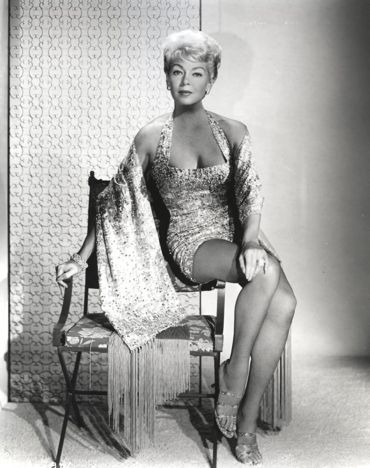 Lana Turner black and white photo print in a sitting pose