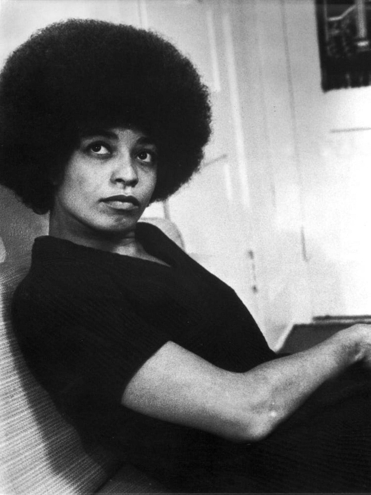 Angela Davis Portrait Photo Print in various sizes.