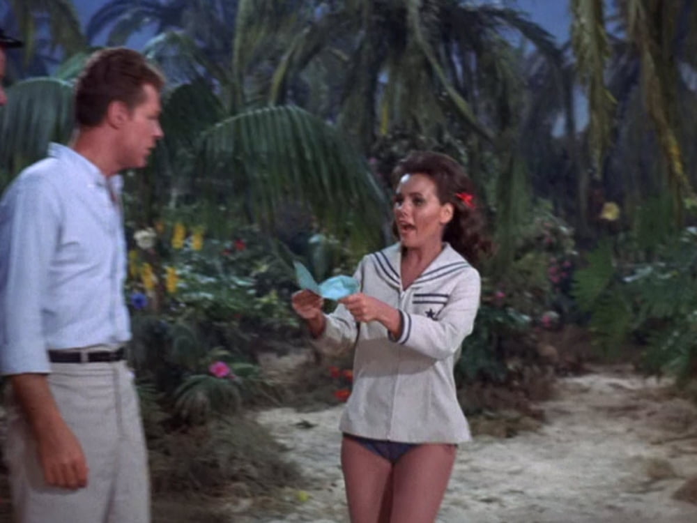 Dawn Wells still photo print from Gilligan's Island, vintage television art.