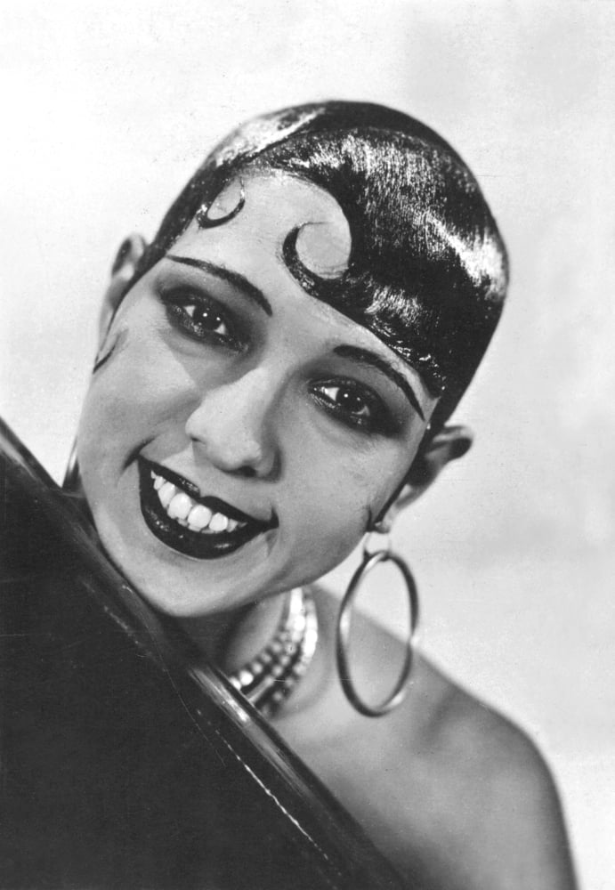 Josephine Baker 1920s photo poster print showcasing elegance and charm.