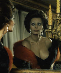 Sophia Loren classic photo print, available in multiple sizes.