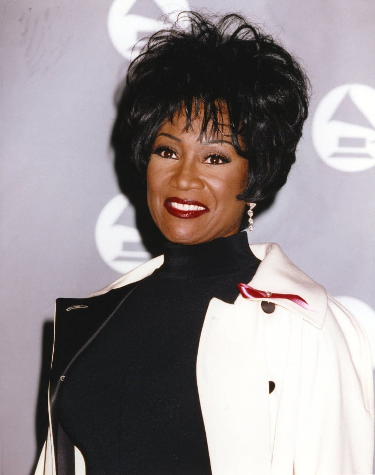 Candid photo print of Patti LaBelle in vibrant colors.