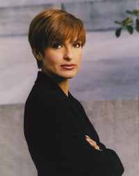 Mariska Hargitay posed side view photo print in black coat