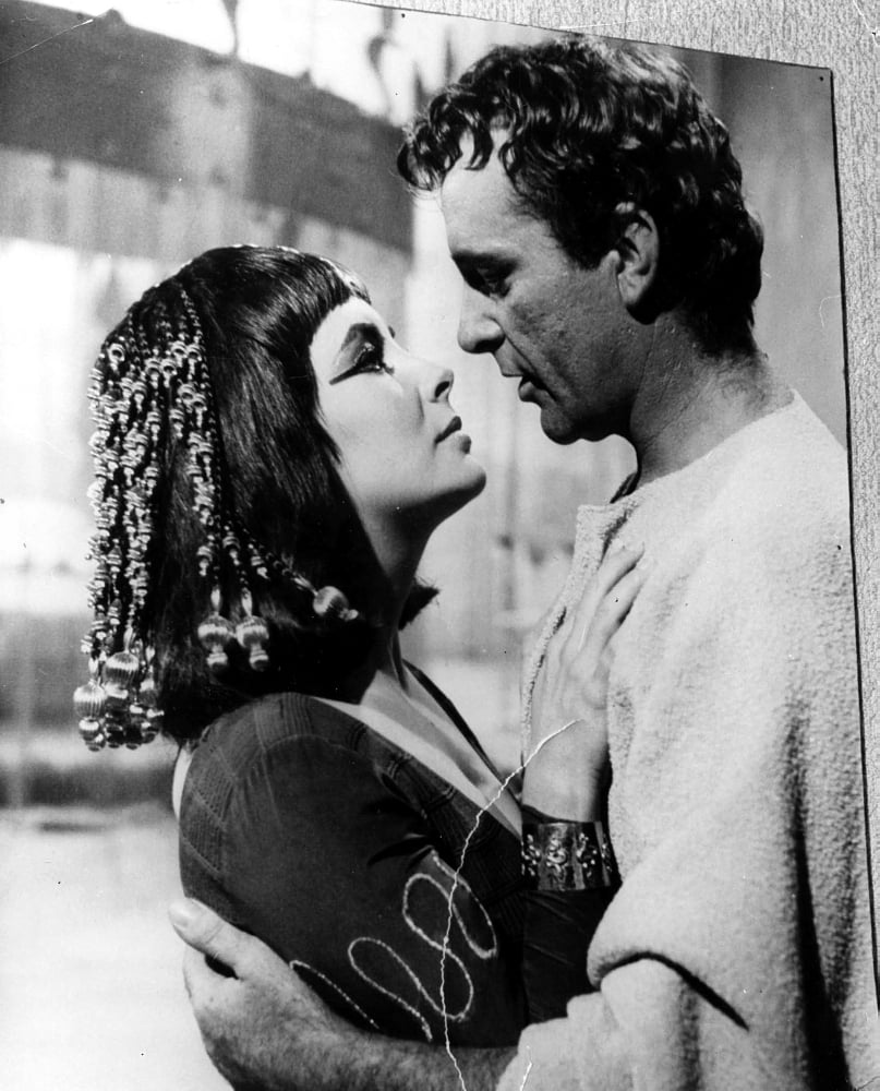 Elizabeth Taylor and Richard Burton in Cleopatra photo print.