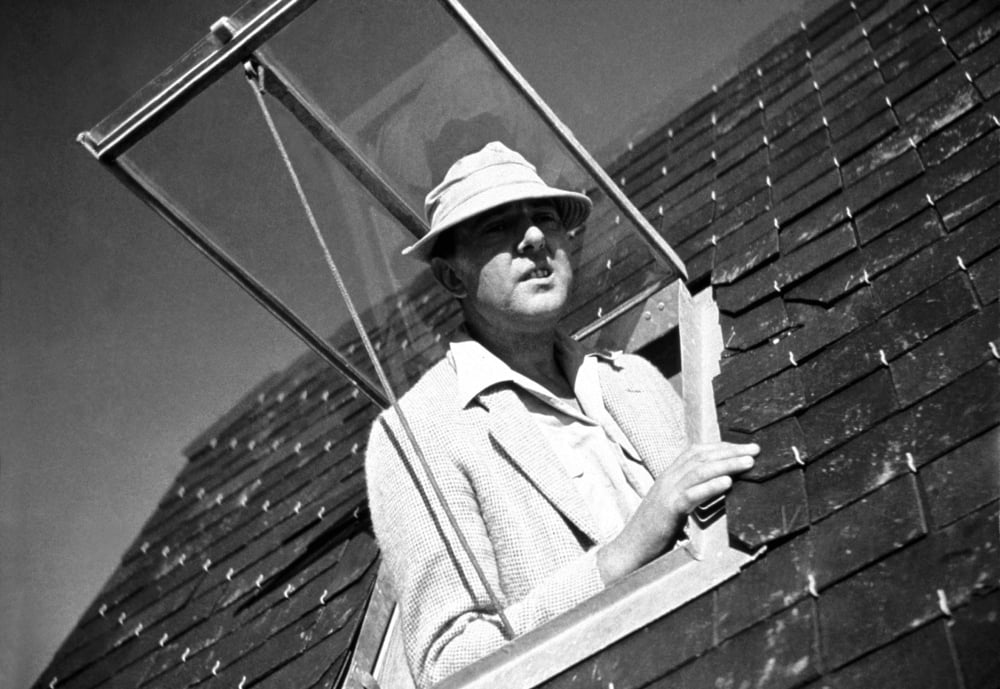 Mr. Holiday (Les Vacances De Monsieur Hulot) 1953 photo poster print