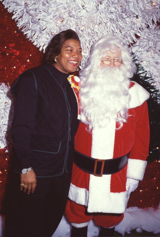 Queen Latifah with Santa at the 62nd Christmas Parade Photo Print