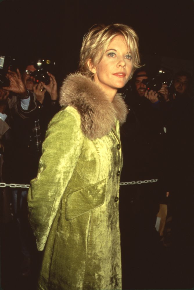 Meg Ryan in long green coat with fur collar at Anastasia premiere photo print