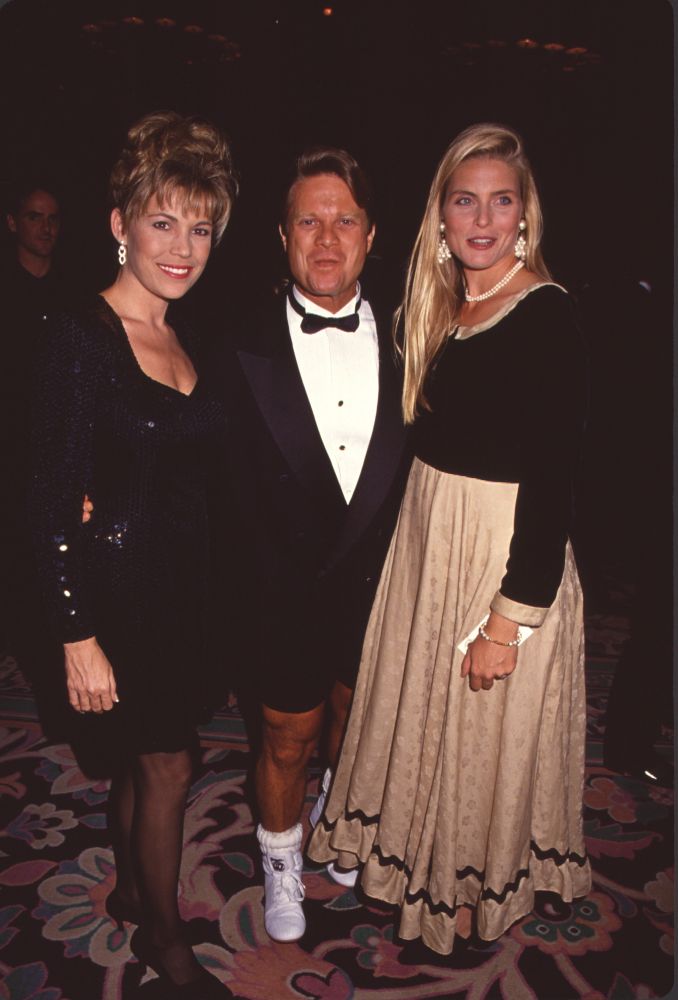 Photo print of Vanna White, Tony Little, and Kim Alexis at Nima Awards