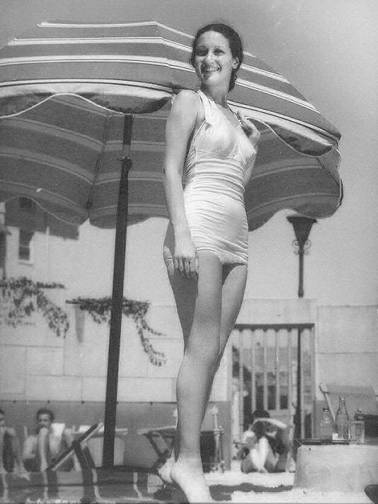 Dorothy Lamour In Front of Umbrella Photo Print