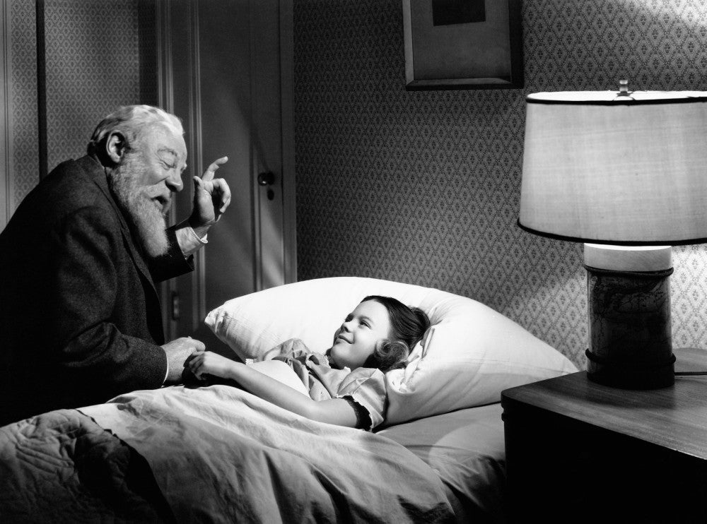 Miracle On 34th Street Photo Print - Classic Holiday Scene