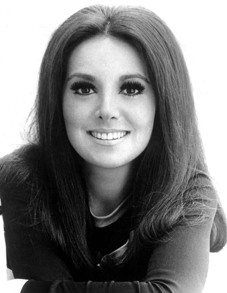 Thieves Movie Poster Print Featuring Marlo Thomas (1977)