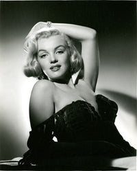 Marilyn Monroe Vintage Photo Print (Ca. 1950) | Posterazzi