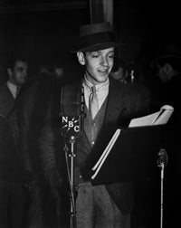 Fred Astaire black and white portrait photo print showing him reading.