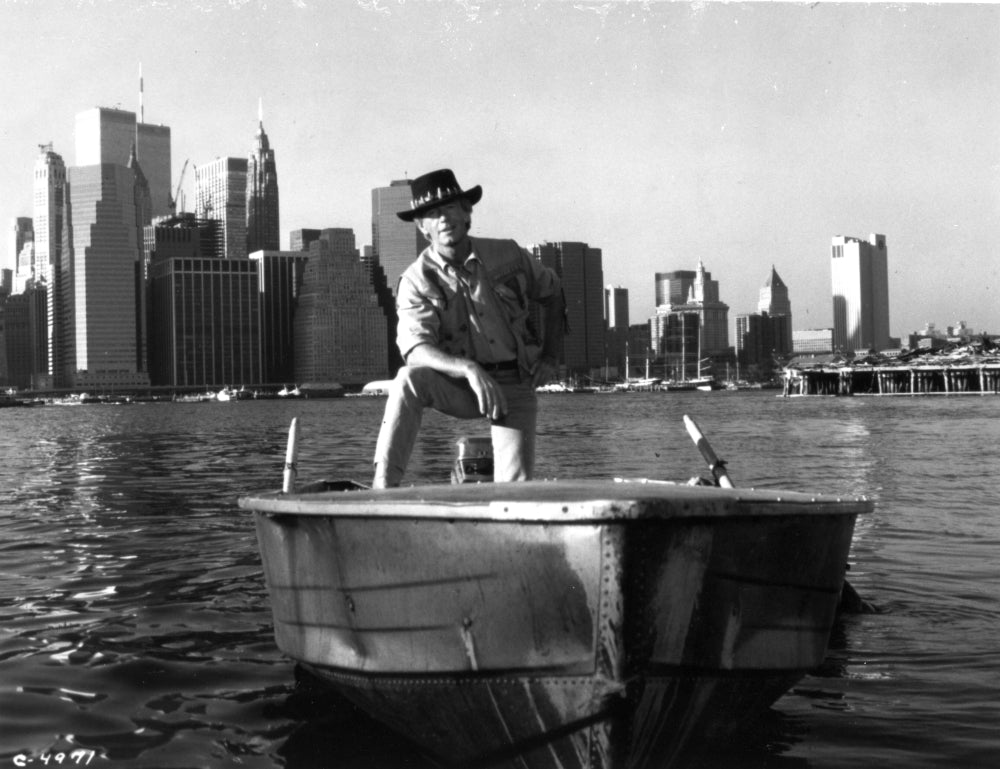 Crocodile Dundee II film still photo print