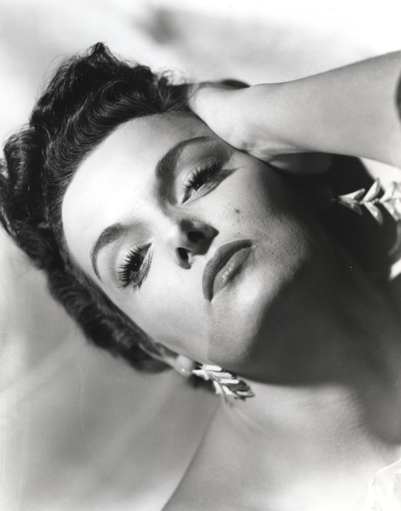 Jane Russell close-up portrait in white lace dress