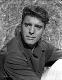 Burt Lancaster wearing a long sleeve polo - Photo Print