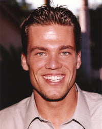 William Lee Close Up Portrait Photo Print showcasing vivid detail and emotion.