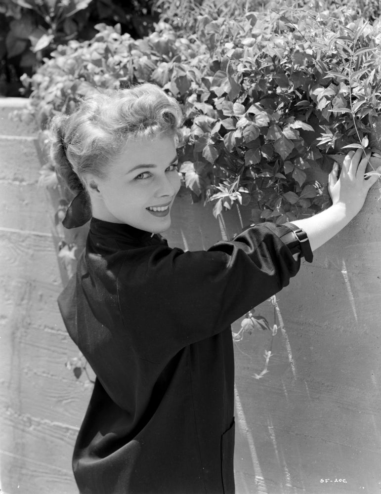 Sally Forrest portrait photo print with dark background