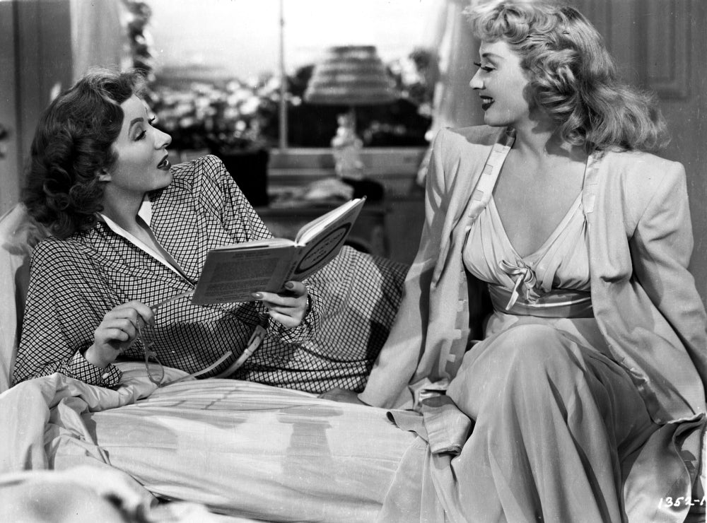 Greer Garson publicity still photo print featuring classic Hollywood elegance.