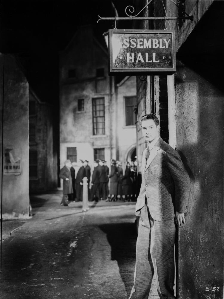 Classic photo print of The Thirty Nine Steps film