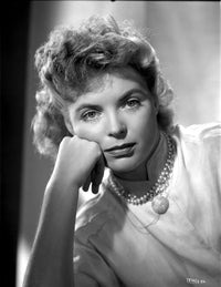 Dorothy McGuire leaning face on hand pose photo print